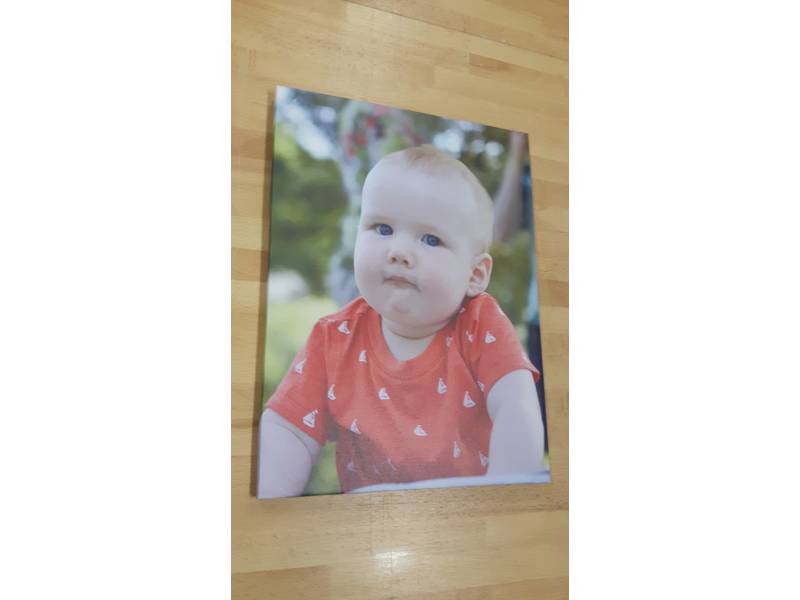 Slika na platnu, portret otroka